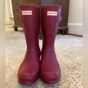 Hunter original short rain boots!! Size 8